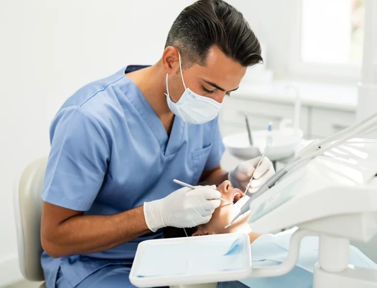 Dentista servicio en Santurtzi